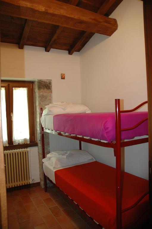 La Mola Maringalli Pension Cascia Kamer foto