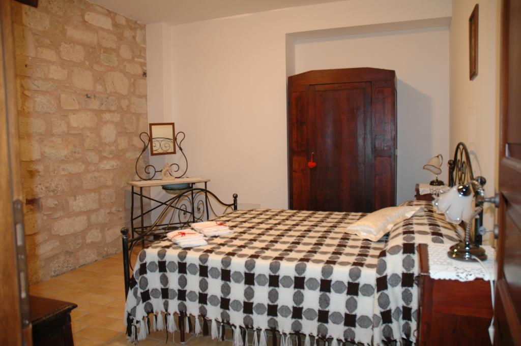 La Mola Maringalli Pension Cascia Kamer foto